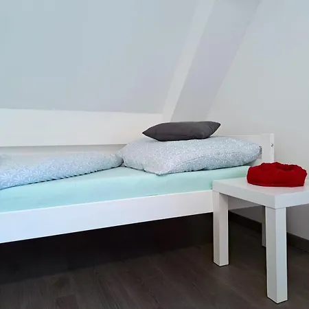 Rentcenter79